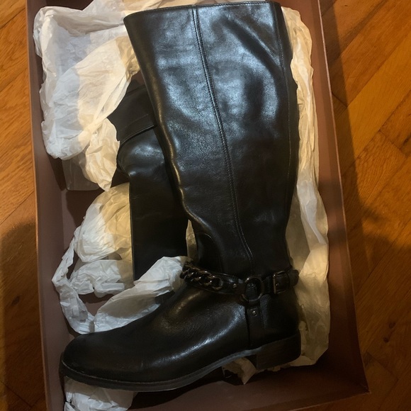 Coach boots - Picture 2 of 7